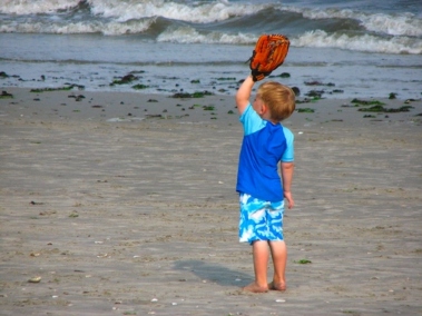 boy-baseball-catch